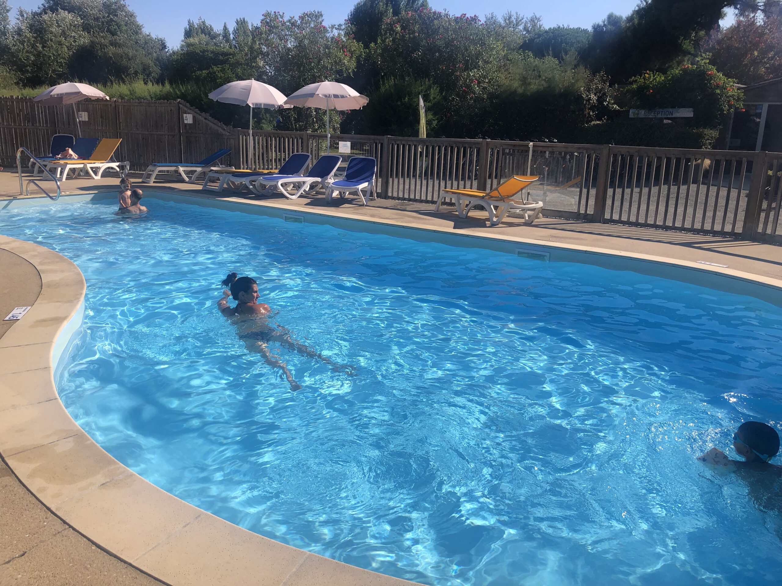 camping-la-campiere-avec-piscine-pour-des-vacances-de-reve