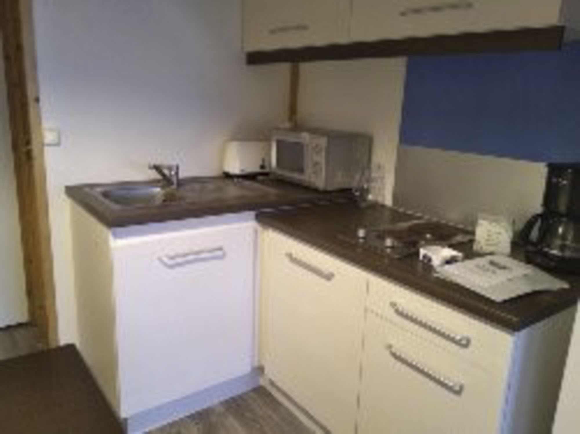 camping-la-campiere-chalet-cyan-D