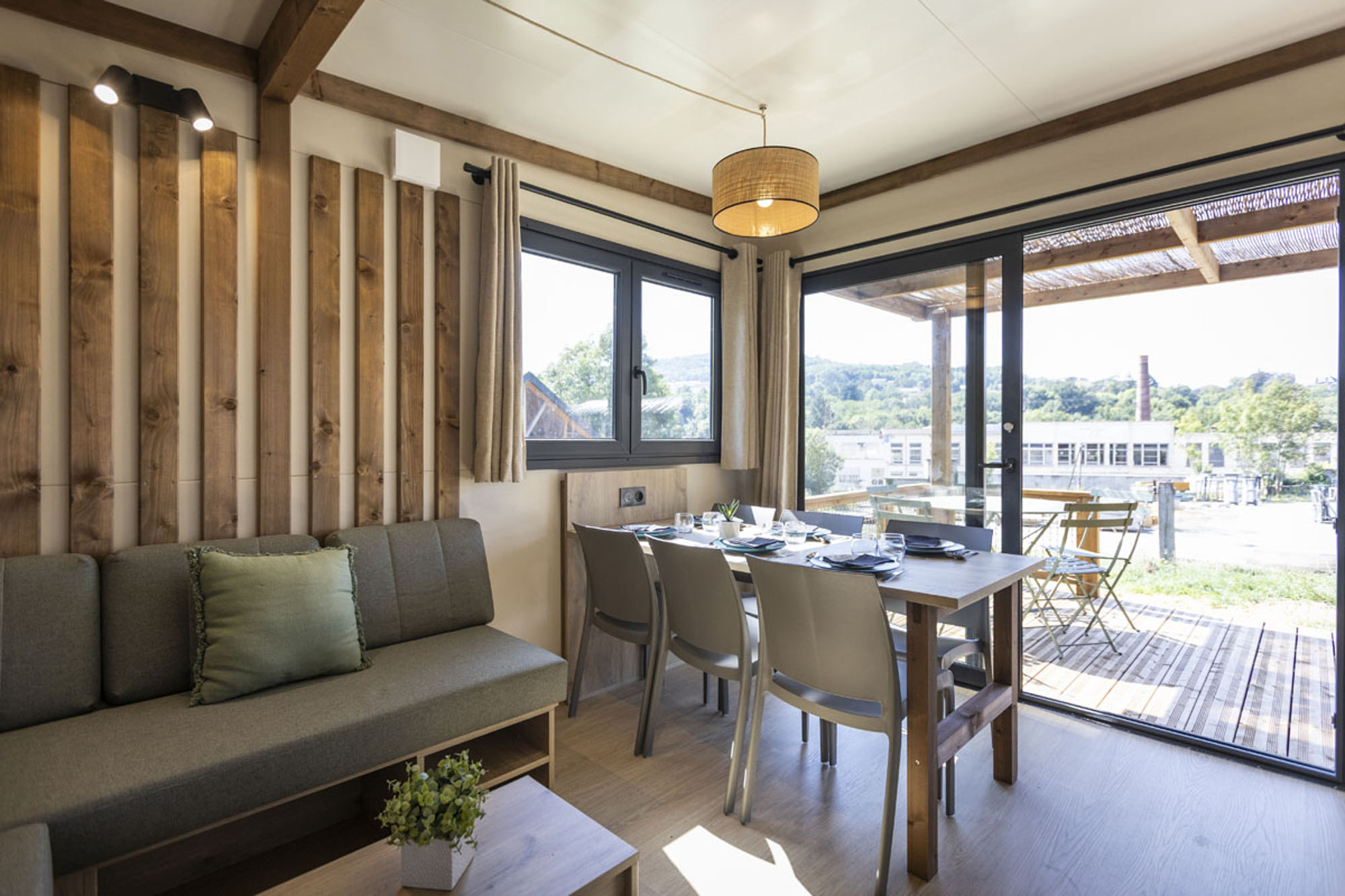 camping-la-campiere-chalet-iroise-B