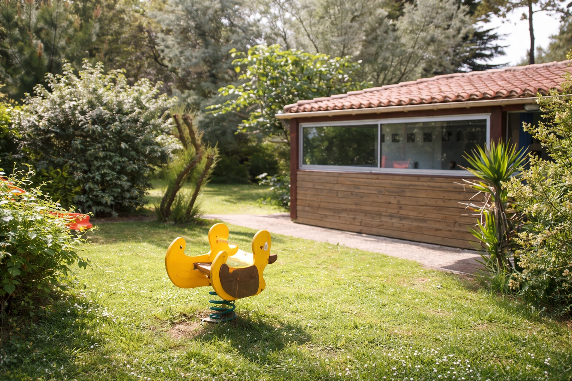 camping-la-campiere-les-jeux-a-ressort